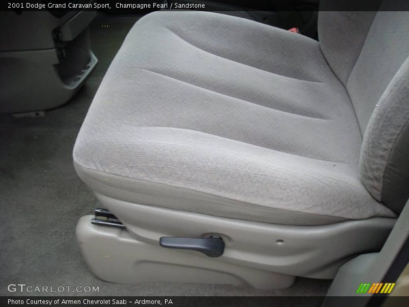 Champagne Pearl / Sandstone 2001 Dodge Grand Caravan Sport