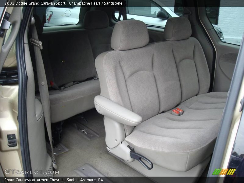 Champagne Pearl / Sandstone 2001 Dodge Grand Caravan Sport