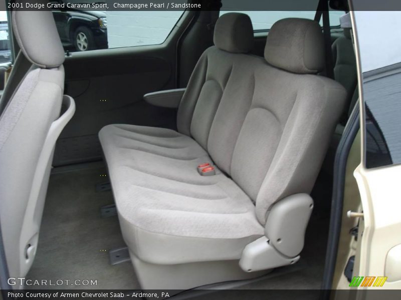 Champagne Pearl / Sandstone 2001 Dodge Grand Caravan Sport