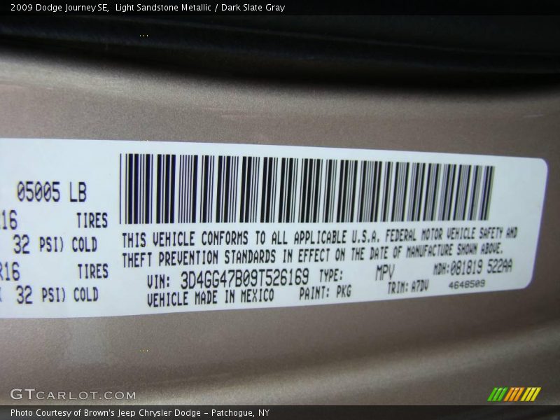 Light Sandstone Metallic / Dark Slate Gray 2009 Dodge Journey SE