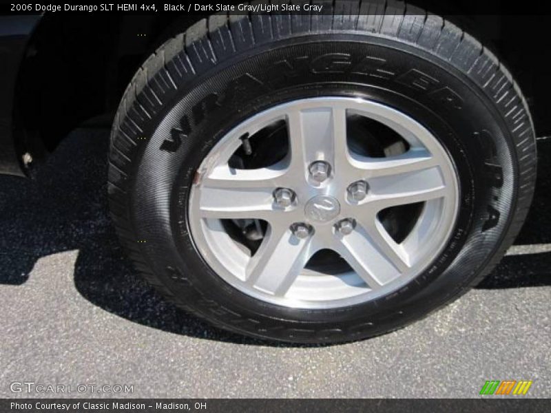 Black / Dark Slate Gray/Light Slate Gray 2006 Dodge Durango SLT HEMI 4x4