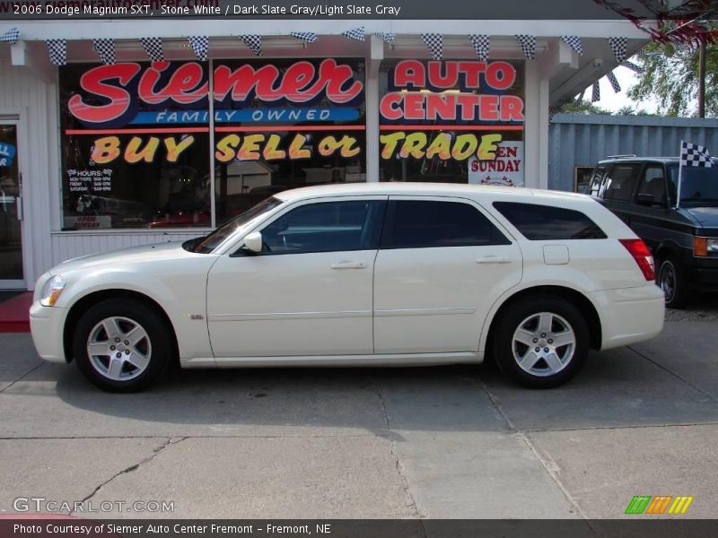 Stone White / Dark Slate Gray/Light Slate Gray 2006 Dodge Magnum SXT