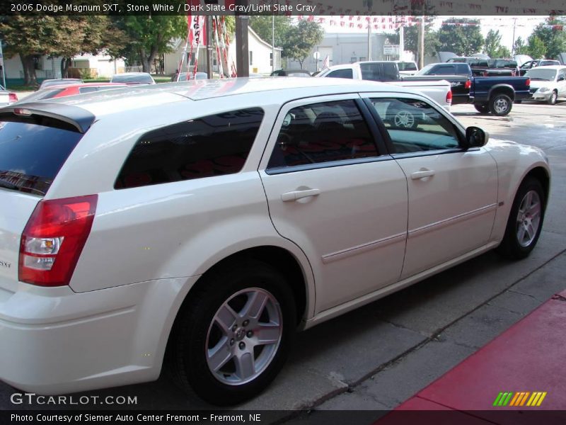 Stone White / Dark Slate Gray/Light Slate Gray 2006 Dodge Magnum SXT