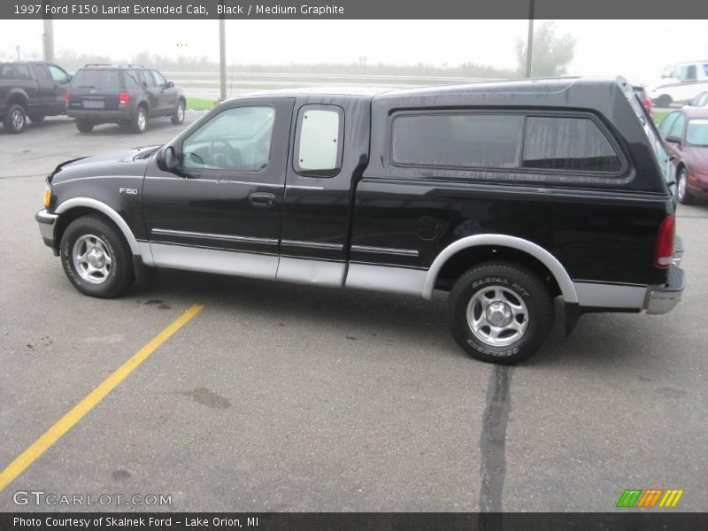 Black / Medium Graphite 1997 Ford F150 Lariat Extended Cab