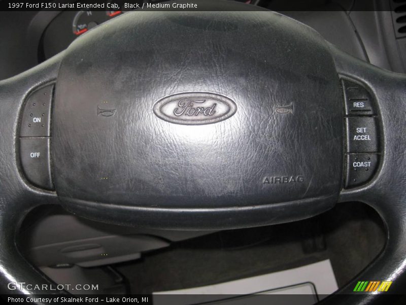 Black / Medium Graphite 1997 Ford F150 Lariat Extended Cab