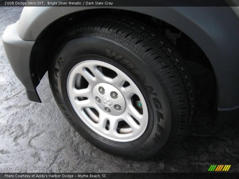 Bright Silver Metallic / Dark Slate Gray 2008 Dodge Nitro SXT