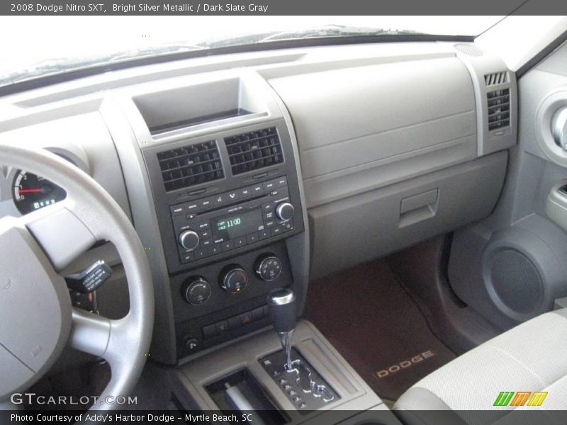 Bright Silver Metallic / Dark Slate Gray 2008 Dodge Nitro SXT