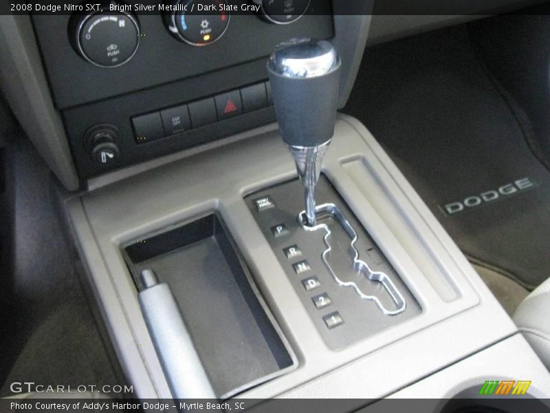 Bright Silver Metallic / Dark Slate Gray 2008 Dodge Nitro SXT