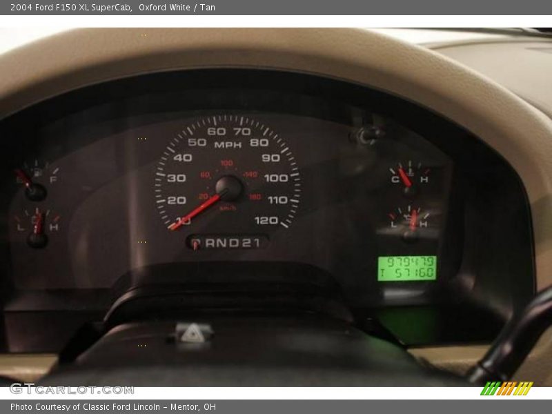 Oxford White / Tan 2004 Ford F150 XL SuperCab