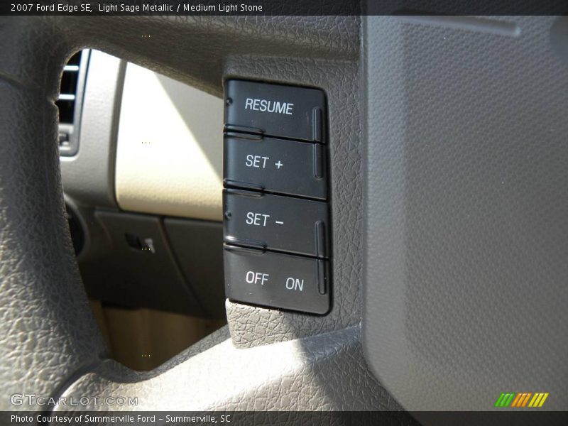 Light Sage Metallic / Medium Light Stone 2007 Ford Edge SE