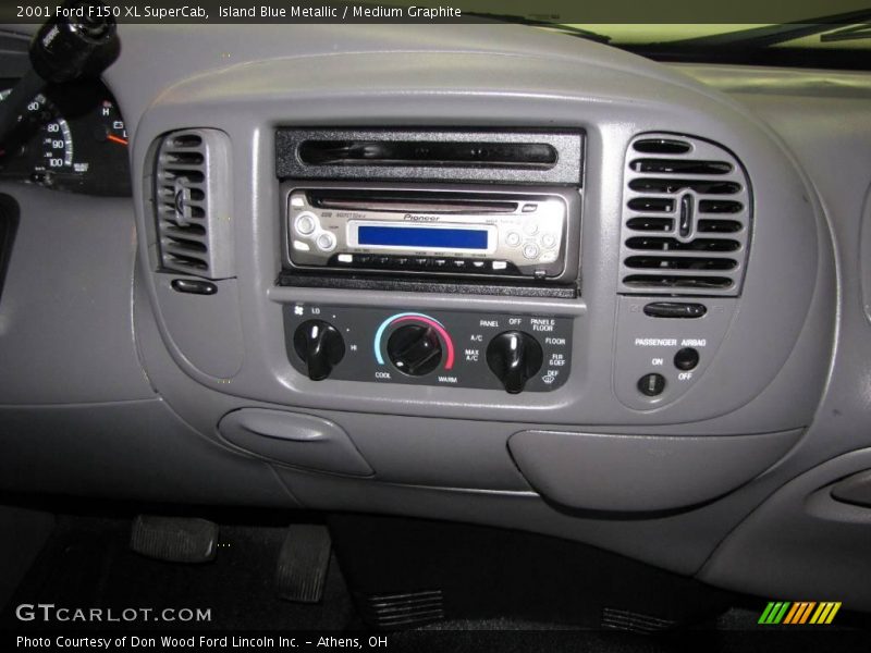 Island Blue Metallic / Medium Graphite 2001 Ford F150 XL SuperCab