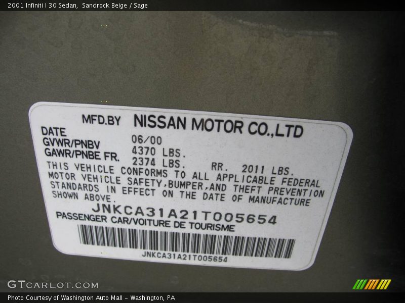 Sandrock Beige / Sage 2001 Infiniti I 30 Sedan