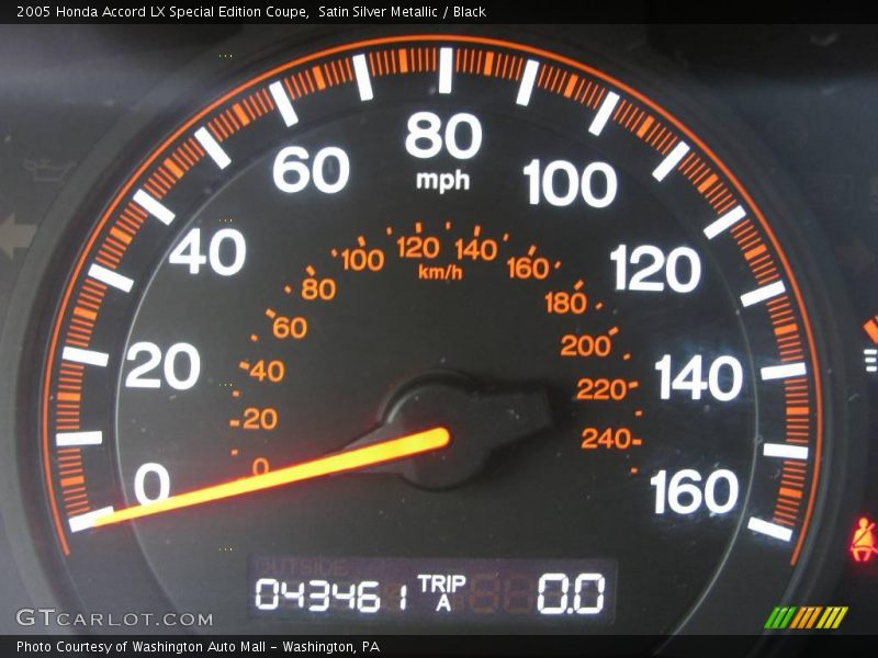 Satin Silver Metallic / Black 2005 Honda Accord LX Special Edition Coupe