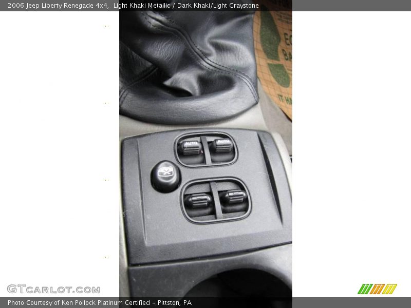 Light Khaki Metallic / Dark Khaki/Light Graystone 2006 Jeep Liberty Renegade 4x4