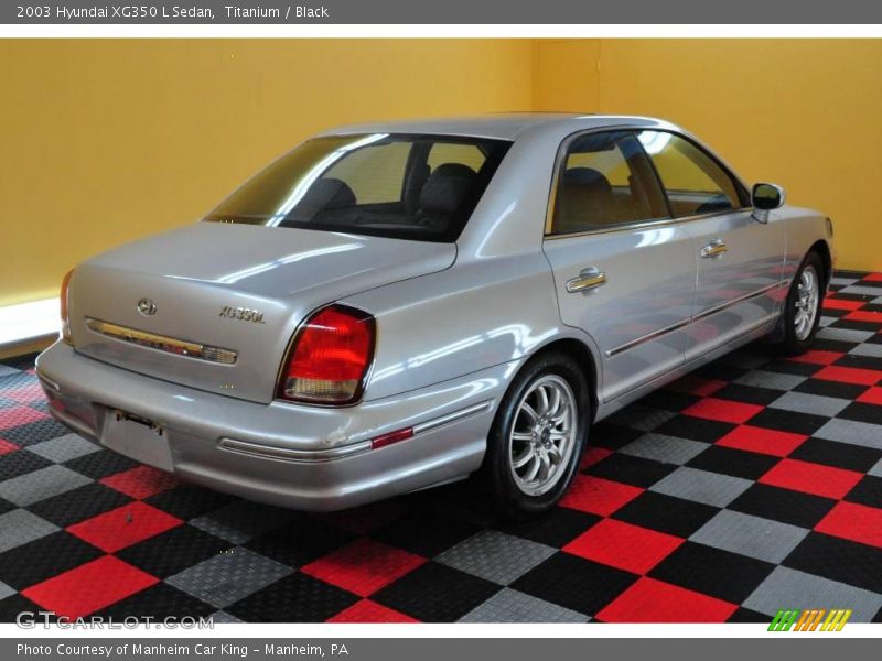 Titanium / Black 2003 Hyundai XG350 L Sedan