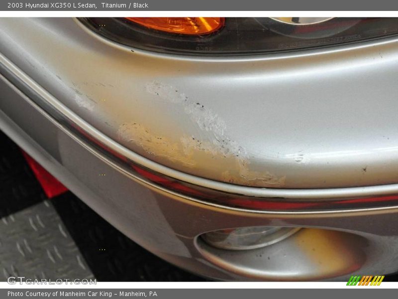Titanium / Black 2003 Hyundai XG350 L Sedan