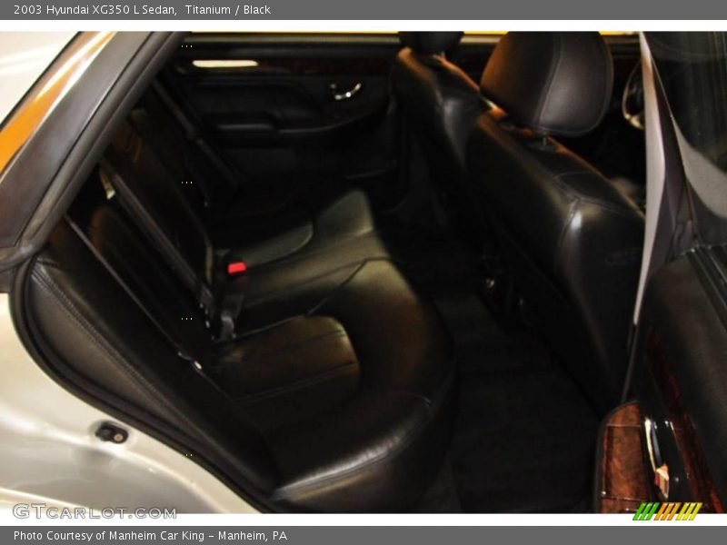Titanium / Black 2003 Hyundai XG350 L Sedan