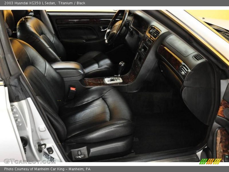 Titanium / Black 2003 Hyundai XG350 L Sedan