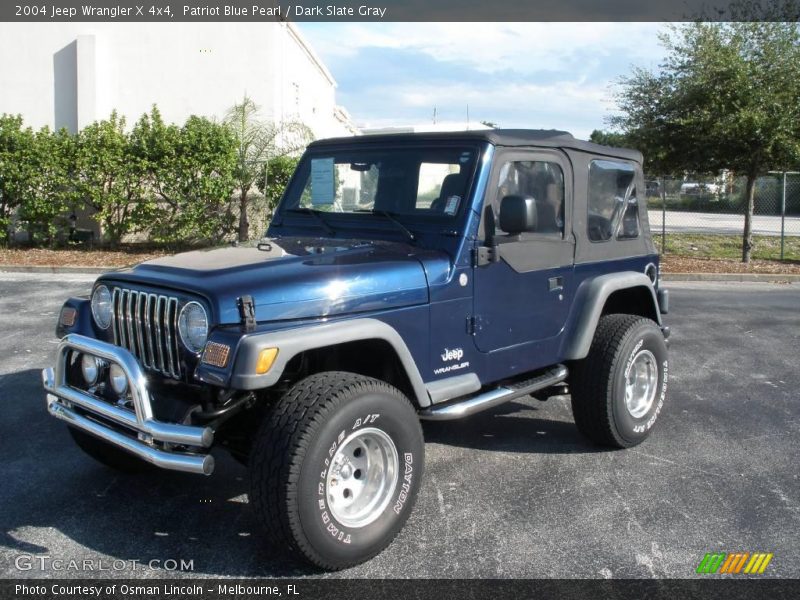 Patriot Blue Pearl / Dark Slate Gray 2004 Jeep Wrangler X 4x4