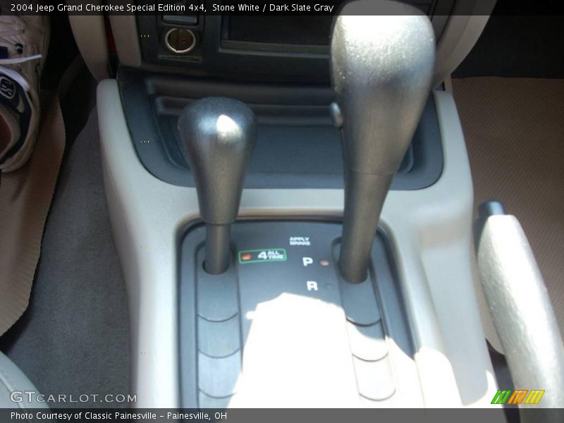 Stone White / Dark Slate Gray 2004 Jeep Grand Cherokee Special Edition 4x4
