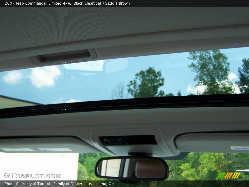 Black Clearcoat / Saddle Brown 2007 Jeep Commander Limited 4x4