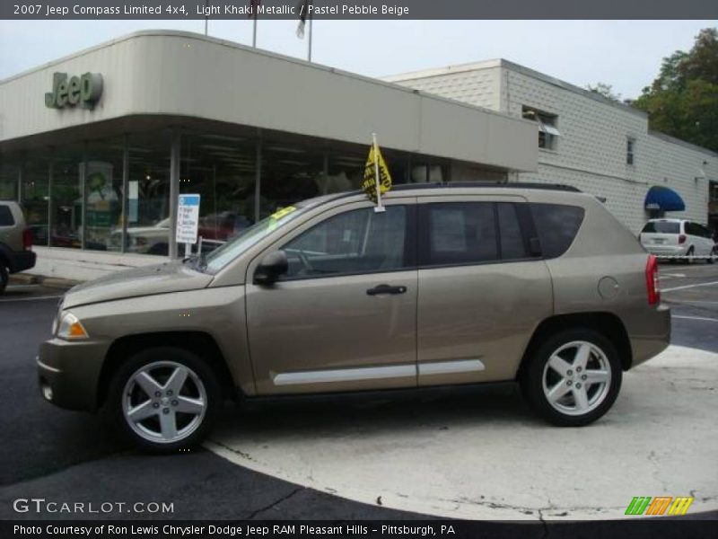 Light Khaki Metallic / Pastel Pebble Beige 2007 Jeep Compass Limited 4x4