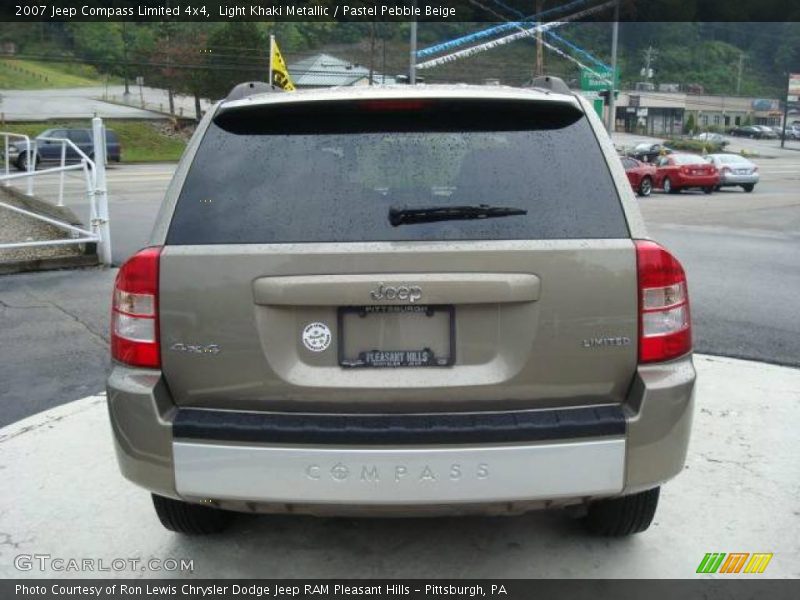 Light Khaki Metallic / Pastel Pebble Beige 2007 Jeep Compass Limited 4x4
