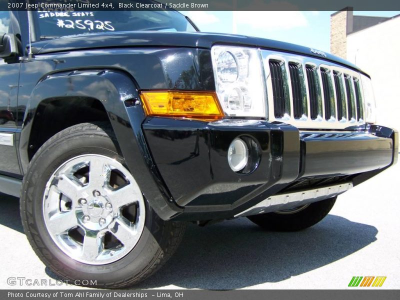 Black Clearcoat / Saddle Brown 2007 Jeep Commander Limited 4x4