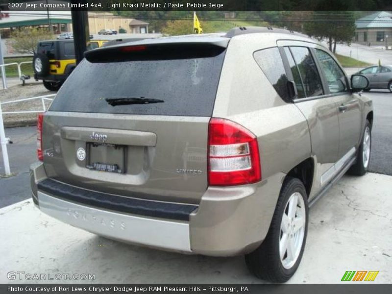 Light Khaki Metallic / Pastel Pebble Beige 2007 Jeep Compass Limited 4x4