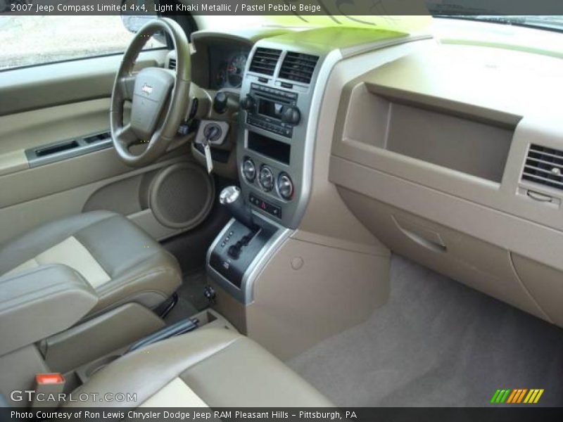 Light Khaki Metallic / Pastel Pebble Beige 2007 Jeep Compass Limited 4x4