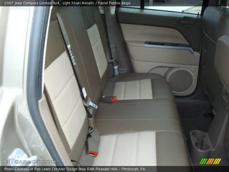 Light Khaki Metallic / Pastel Pebble Beige 2007 Jeep Compass Limited 4x4
