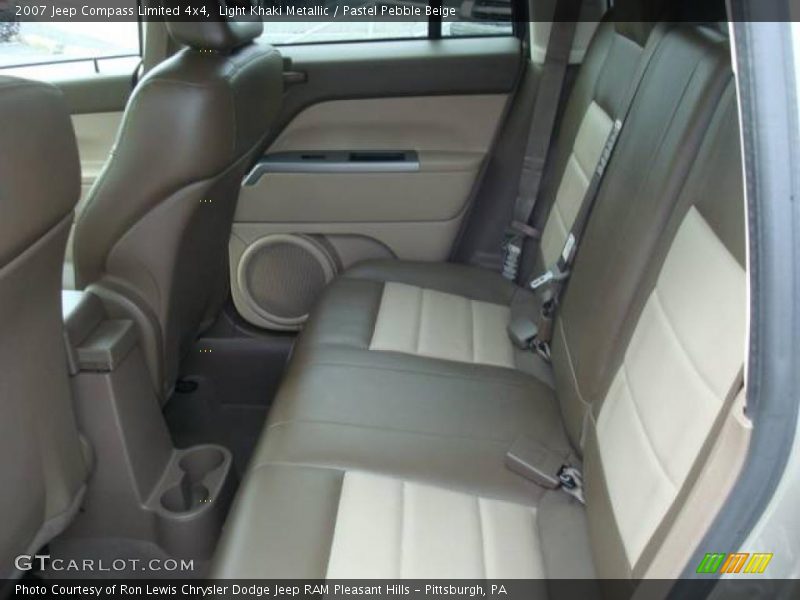 Light Khaki Metallic / Pastel Pebble Beige 2007 Jeep Compass Limited 4x4