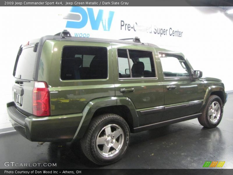 Jeep Green Metallic / Dark Slate Gray 2009 Jeep Commander Sport 4x4