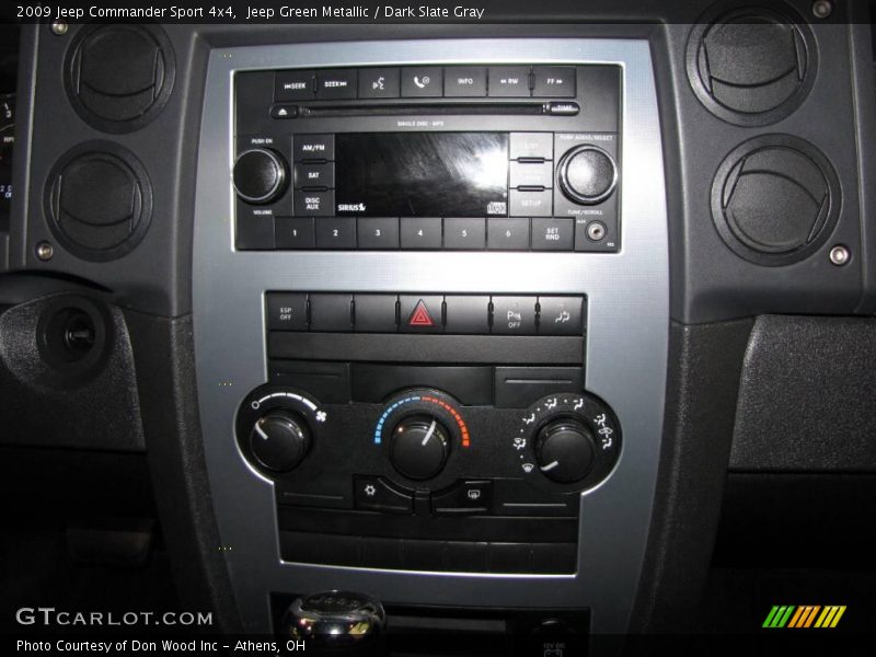 Jeep Green Metallic / Dark Slate Gray 2009 Jeep Commander Sport 4x4