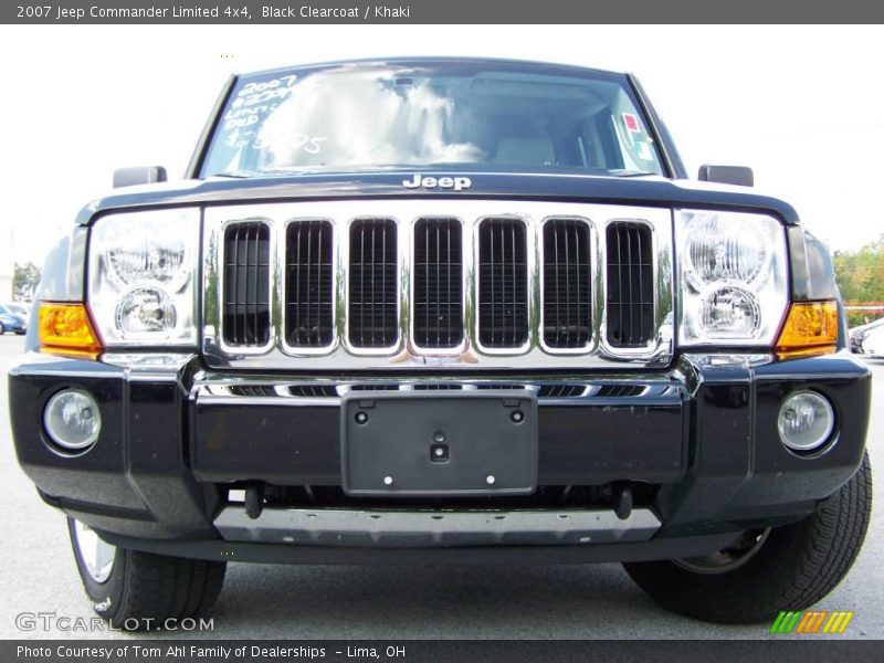 Black Clearcoat / Khaki 2007 Jeep Commander Limited 4x4