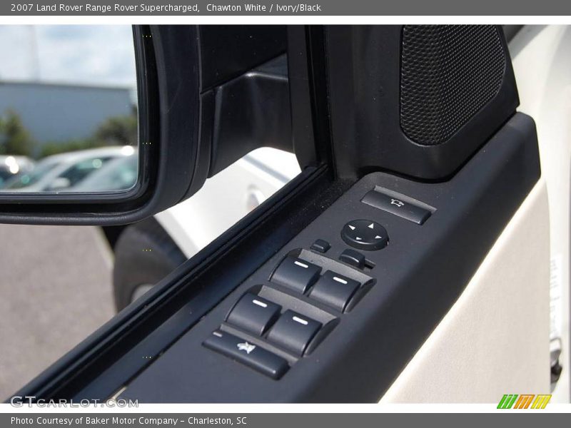 Chawton White / Ivory/Black 2007 Land Rover Range Rover Supercharged