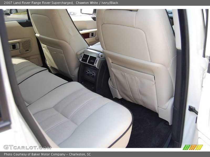 Chawton White / Ivory/Black 2007 Land Rover Range Rover Supercharged
