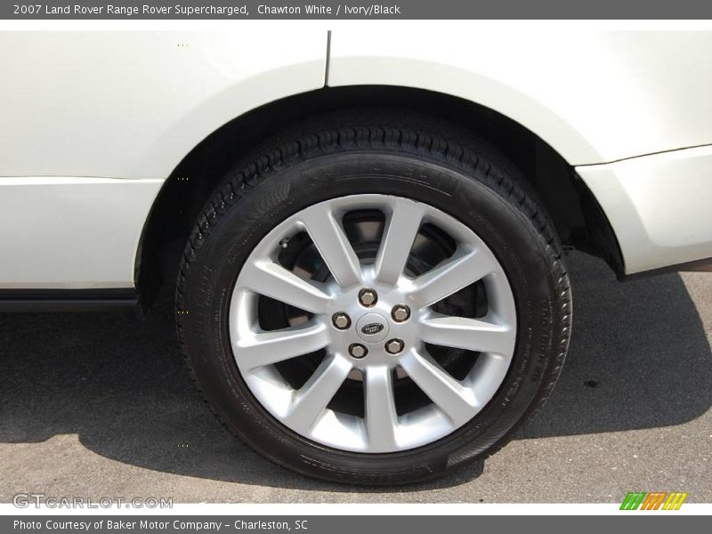 Chawton White / Ivory/Black 2007 Land Rover Range Rover Supercharged