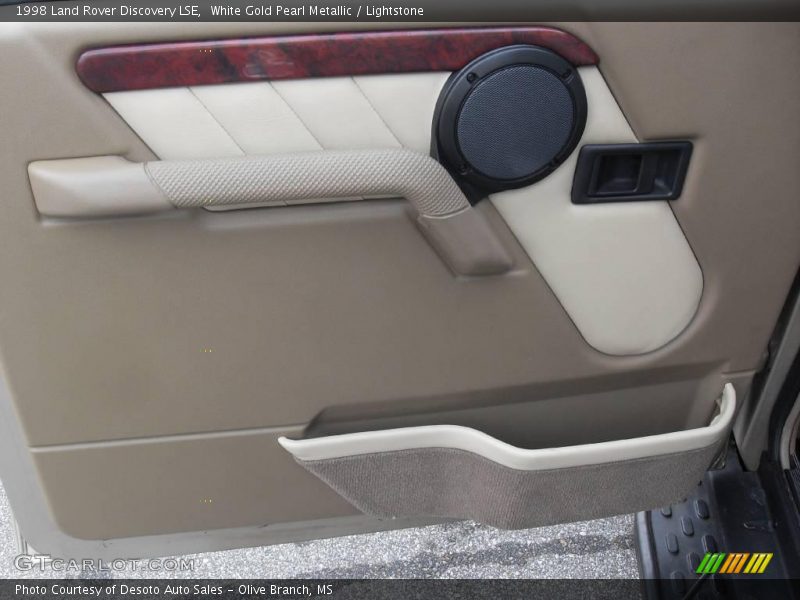 White Gold Pearl Metallic / Lightstone 1998 Land Rover Discovery LSE