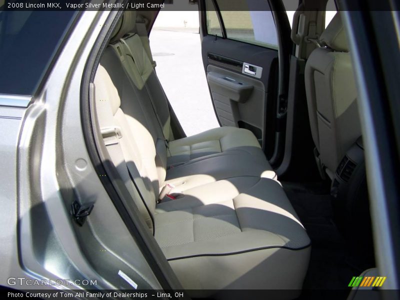 Vapor Silver Metallic / Light Camel 2008 Lincoln MKX