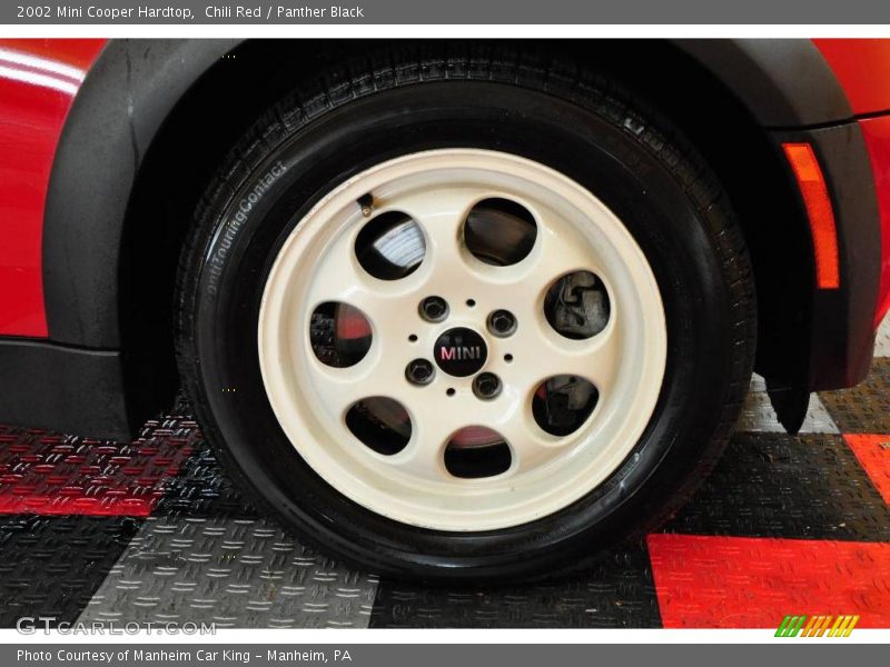 Chili Red / Panther Black 2002 Mini Cooper Hardtop