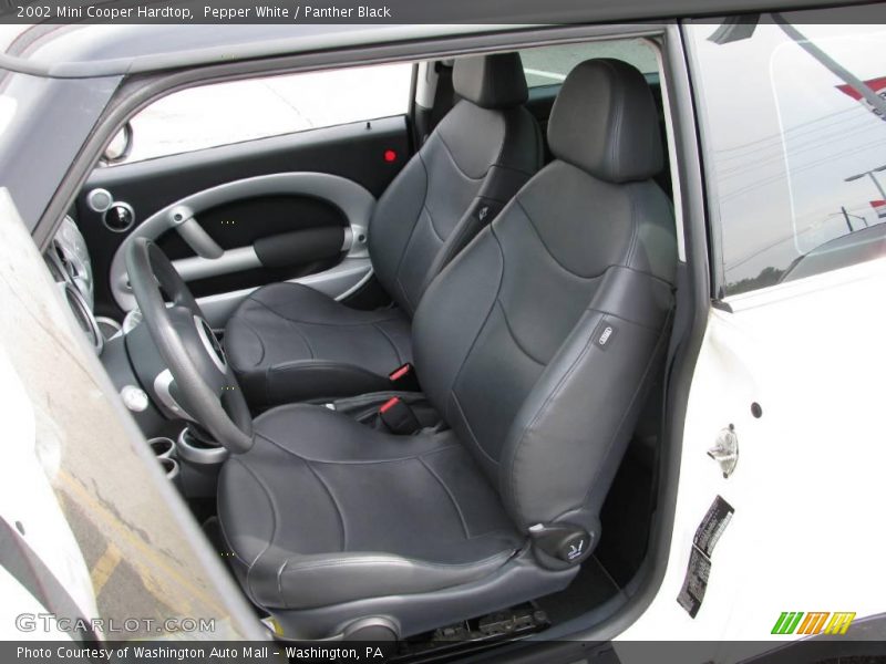 Pepper White / Panther Black 2002 Mini Cooper Hardtop