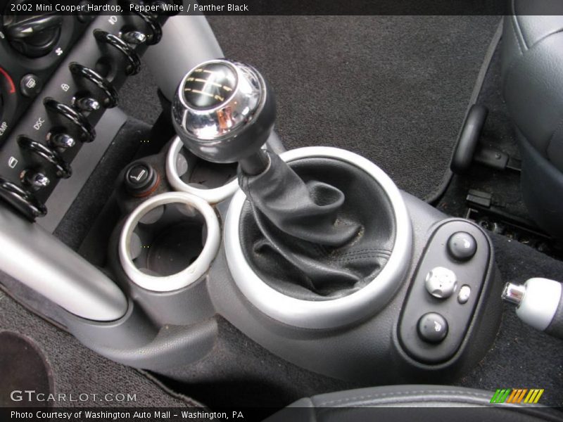 Pepper White / Panther Black 2002 Mini Cooper Hardtop