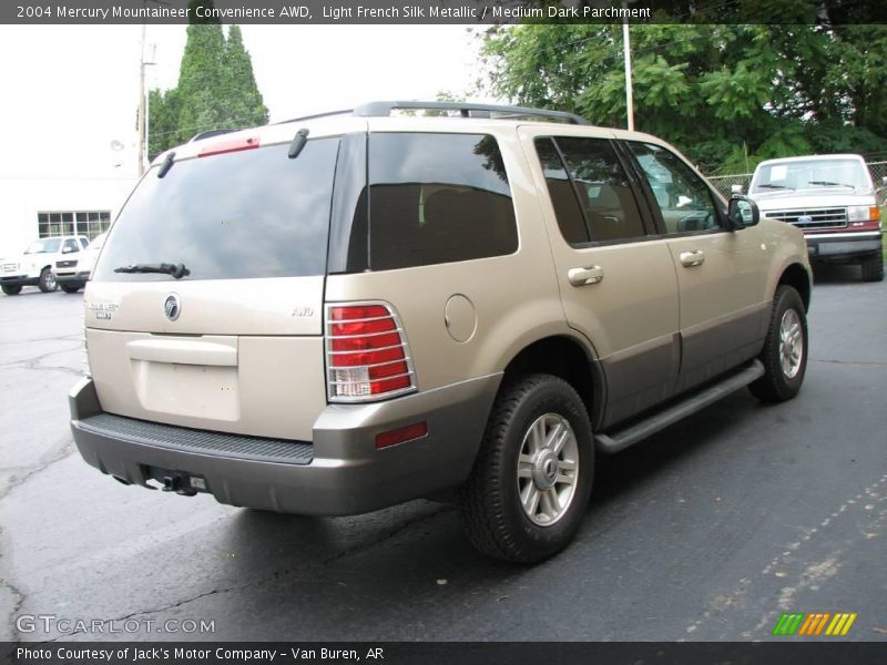 Light French Silk Metallic / Medium Dark Parchment 2004 Mercury Mountaineer Convenience AWD