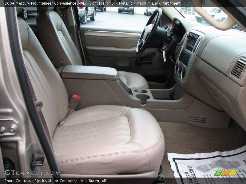 Light French Silk Metallic / Medium Dark Parchment 2004 Mercury Mountaineer Convenience AWD