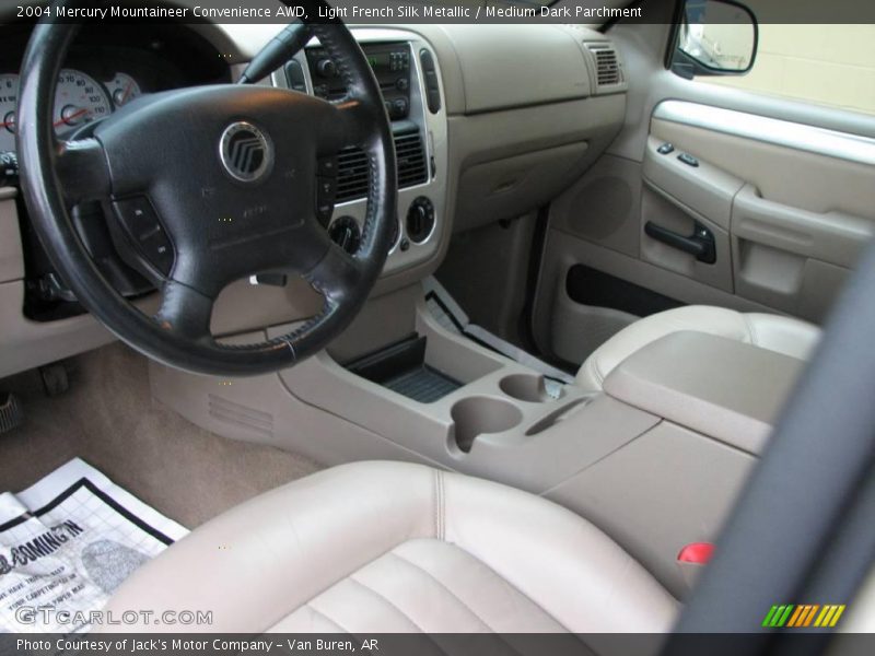 Light French Silk Metallic / Medium Dark Parchment 2004 Mercury Mountaineer Convenience AWD