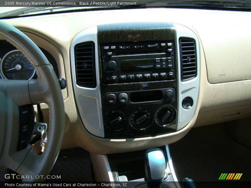 Black / Pebble/Light Parchment 2005 Mercury Mariner V6 Convenience