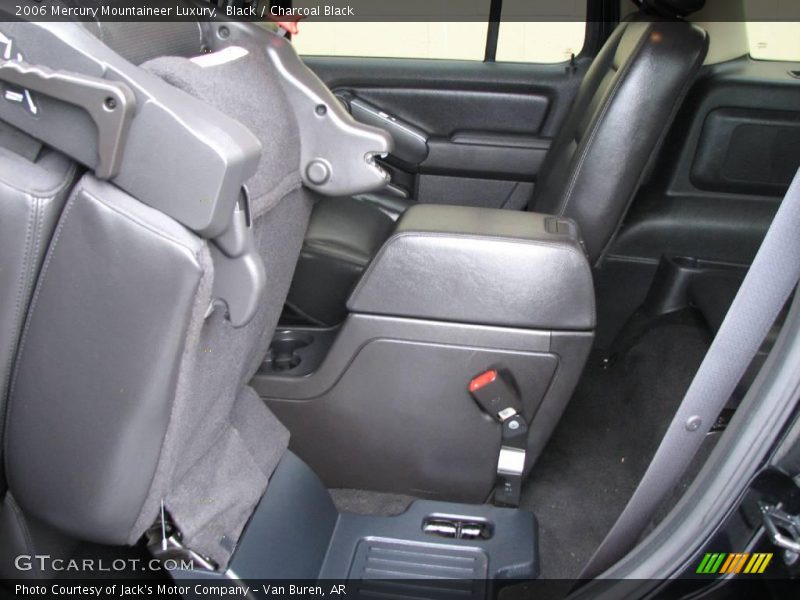 Black / Charcoal Black 2006 Mercury Mountaineer Luxury