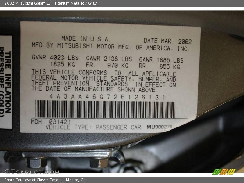 Titanium Metallic / Gray 2002 Mitsubishi Galant ES