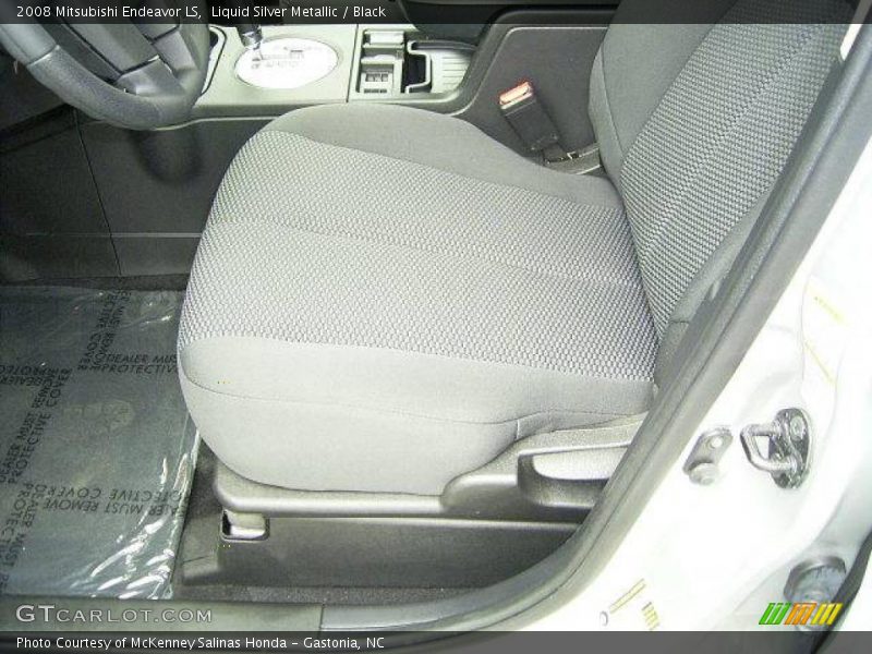 Liquid Silver Metallic / Black 2008 Mitsubishi Endeavor LS